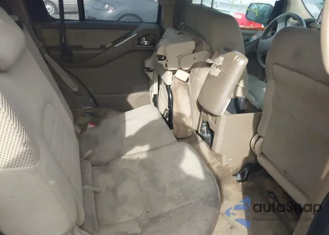 2005 Nissan Pathfinder Xe from USA, damaged, VIN 5N1AR18U55C723027